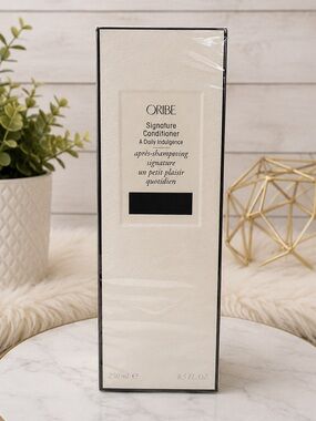 NEW Oribe Signature Conditioner 6.8oz/200mL - Luxury Moisturizing Conditioner